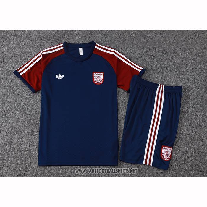 Tracksuit
 Arsenal Short Sleeve
 2025-2026 Blue
 Red
 - Shorts
